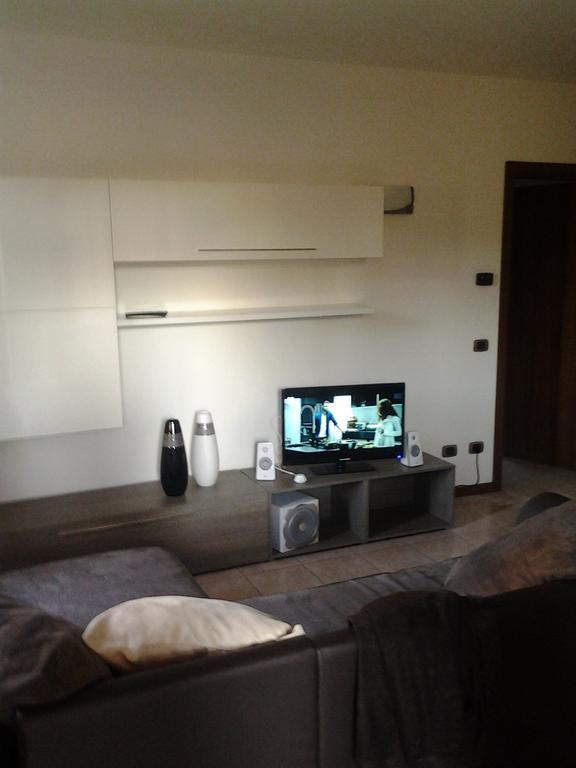 Casa Lavoro Vancanza Daire Castelnuovo del Garda Oda fotoğraf